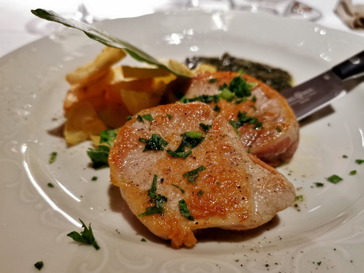 filetto di maiale con erbette filetto di maiale con erbette