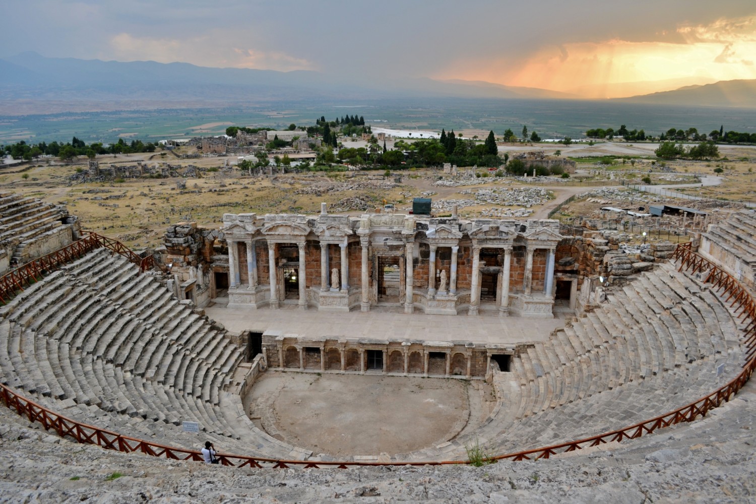 Il Teatro di Hyerapolis