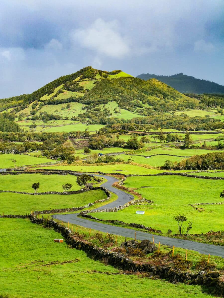 Paesaggio della zona est dell'isola di Pico