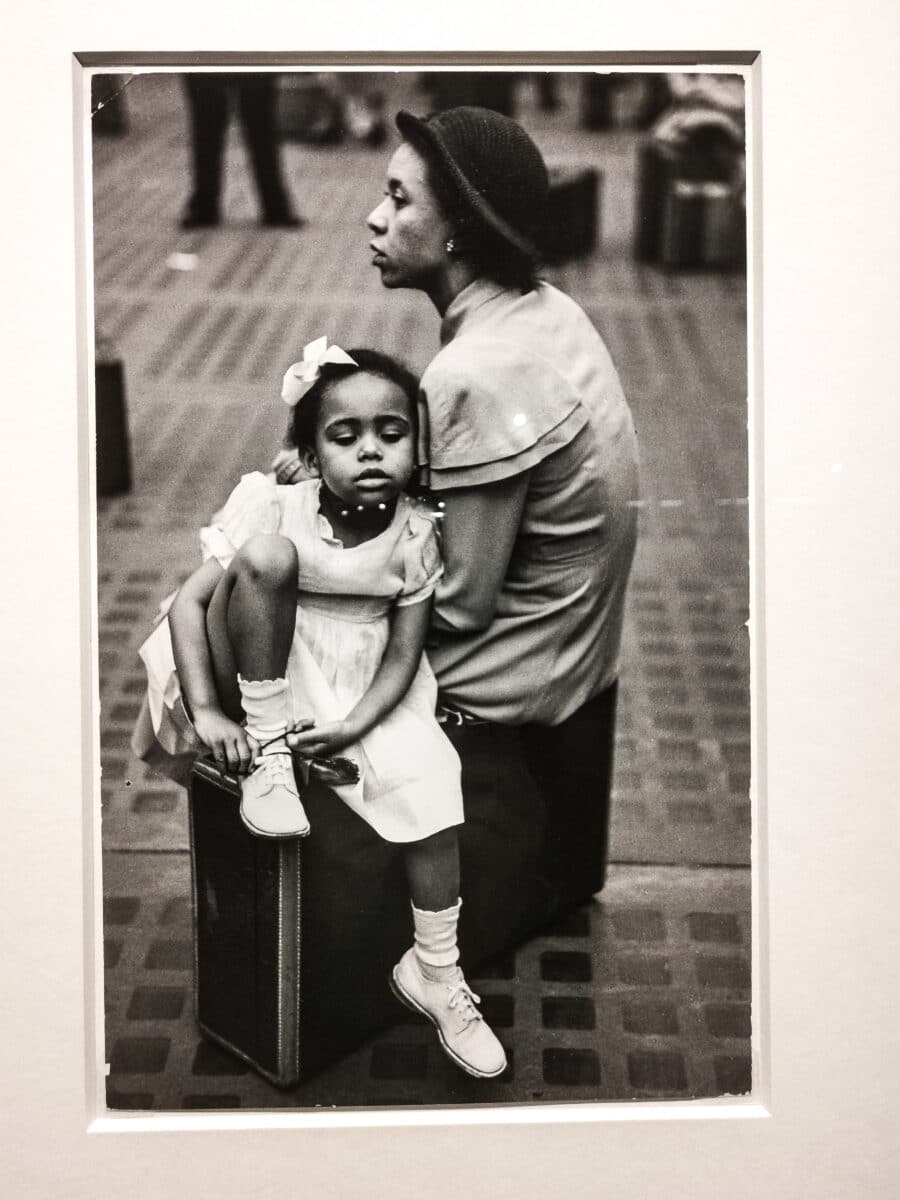 Uno scatto di Ruth Orkin in mostra a Bassano