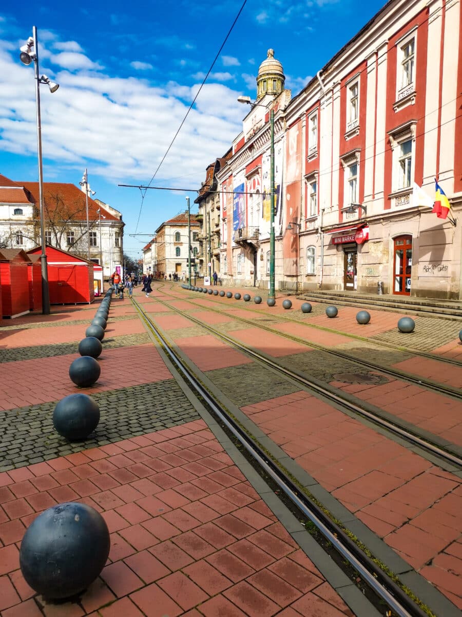 Piața Libertății nell'area in cui passa il tram Piața Libertății nell'area in cui passa il tram