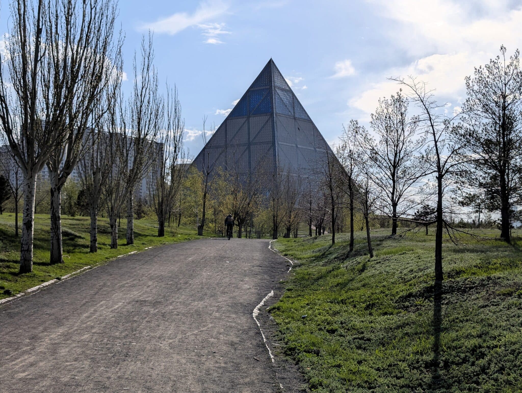 Piramide della Pace e della Riconciliazione 1