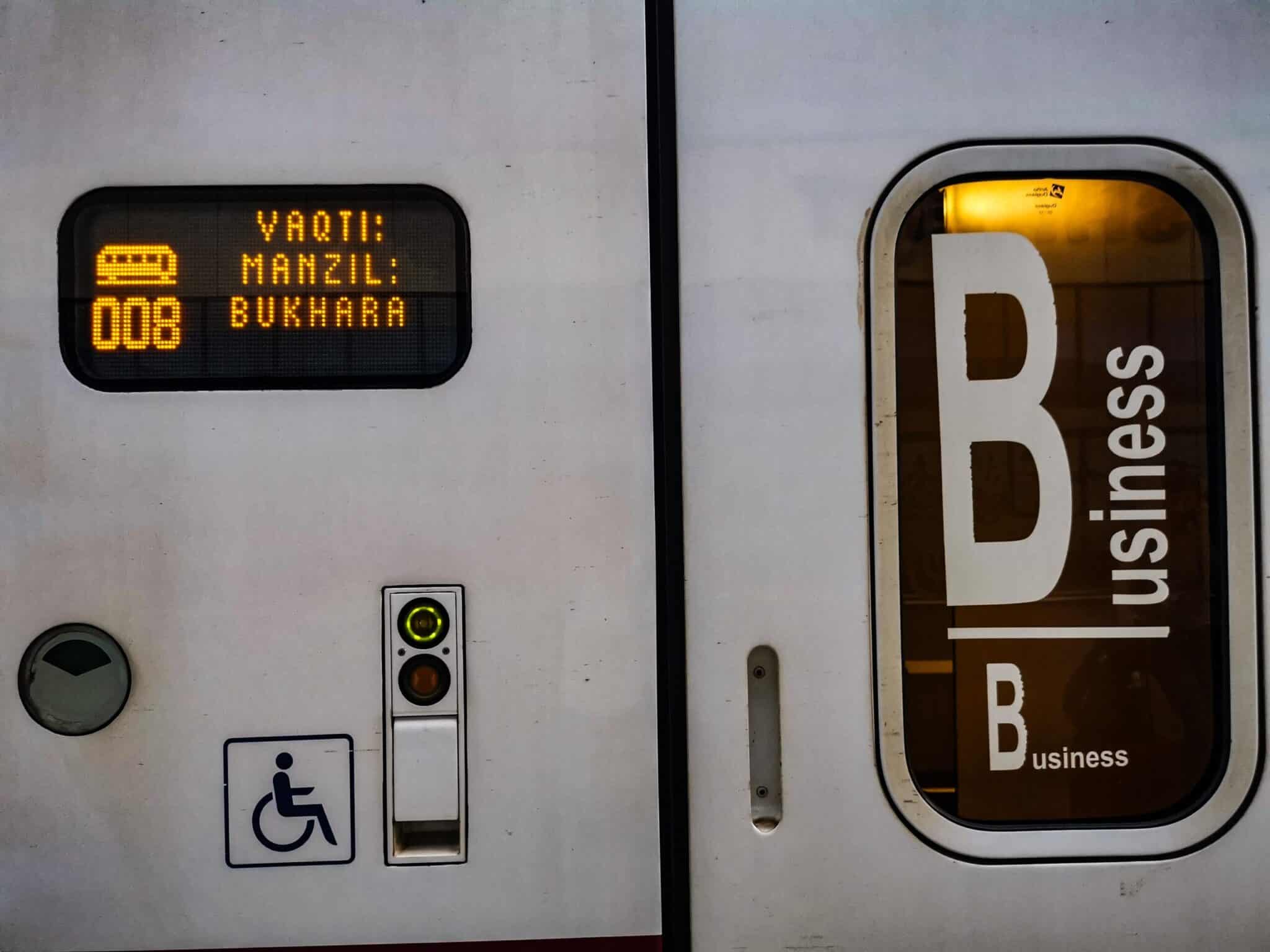 Un vagone del treno per Buckara