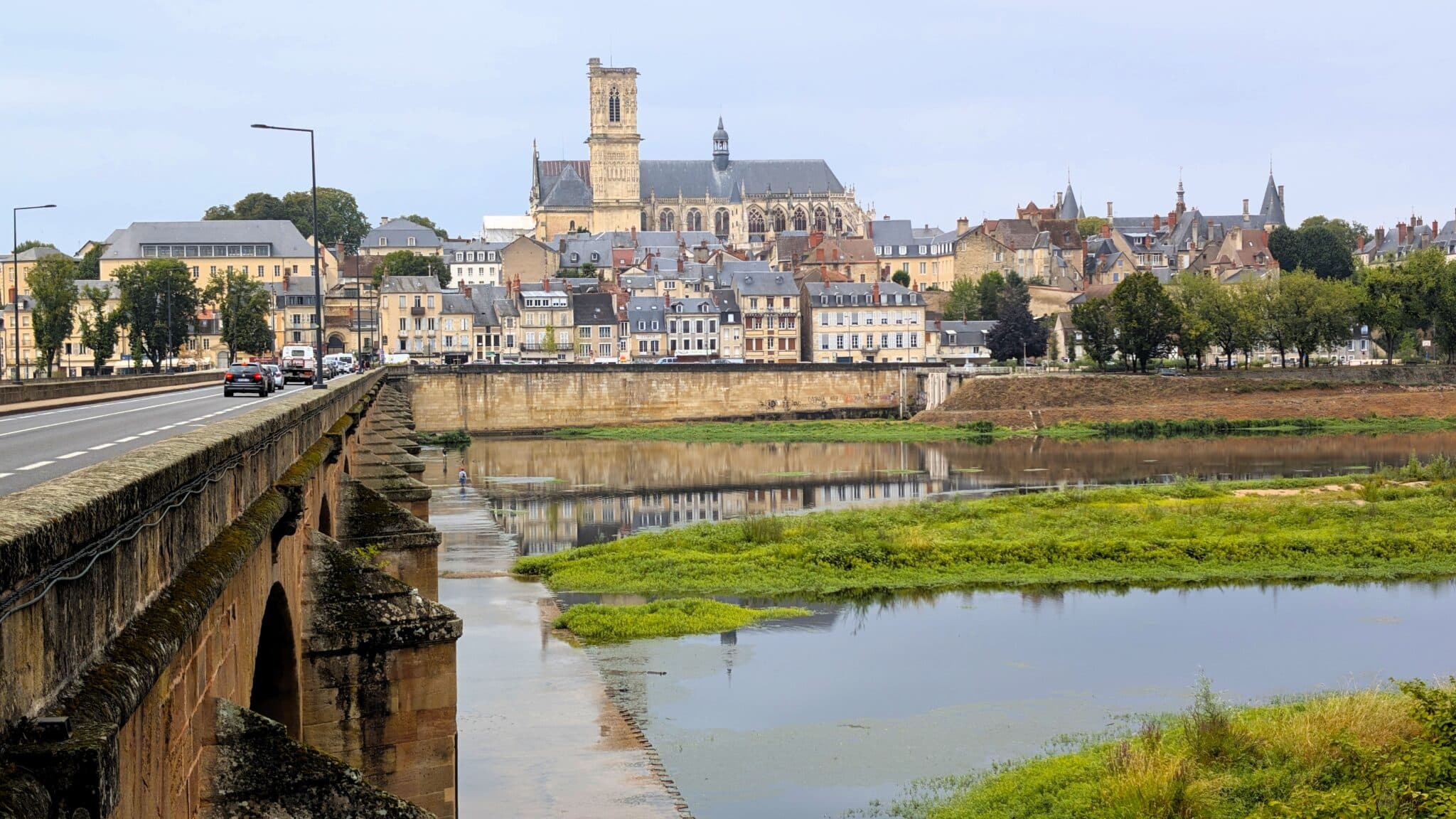 Nevers Nevers