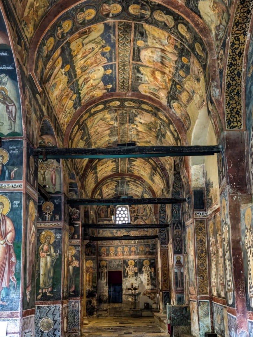 L'interno del Patriarcato di Peć 1 L'interno del Patriarcato di Peć